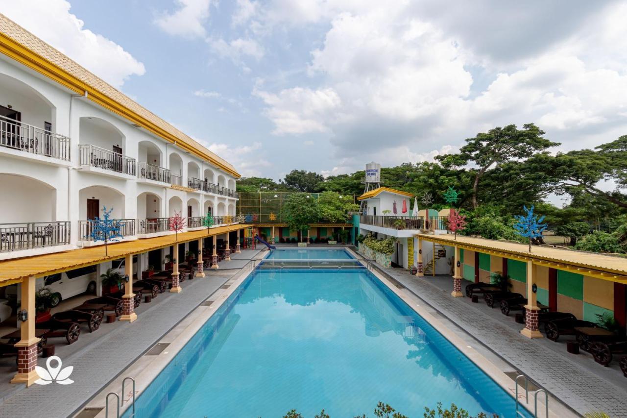 Zen Rooms Rosario Resort Batangas Exterior foto