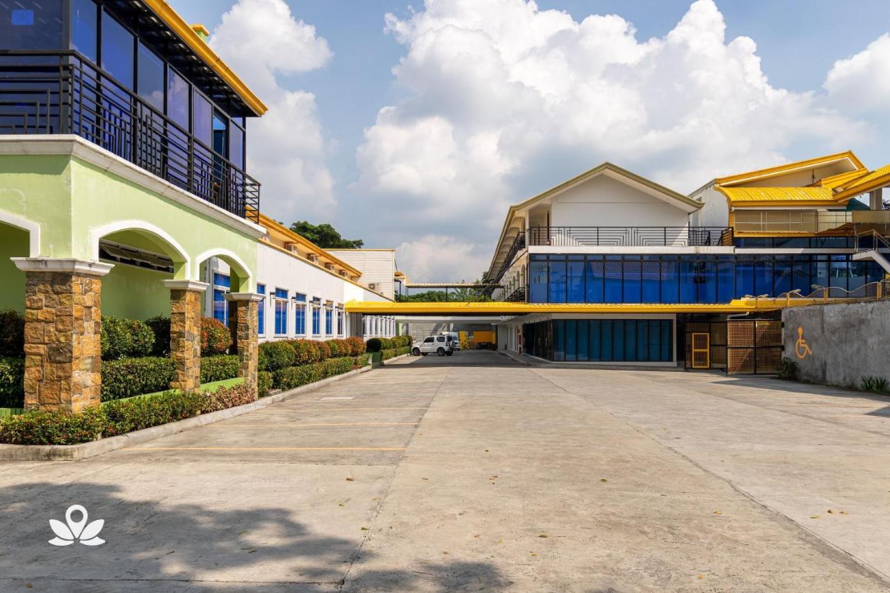 Zen Rooms Rosario Resort Batangas Exterior foto