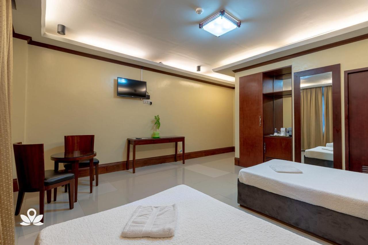 Zen Rooms Rosario Resort Batangas Exterior foto